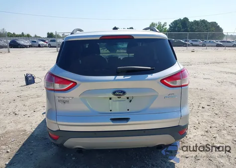 2015 Ford Escape Se z USA, uszkodzony, nr VIN 1FMCU0GX4FUC31789